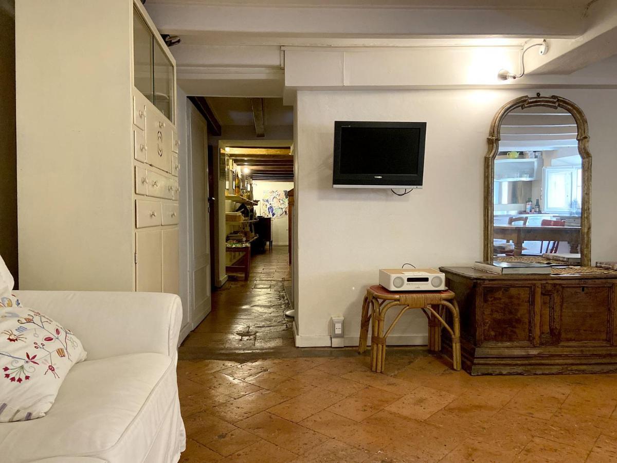 Fascinating Central Hideaway In A Physicist'S Home Côme Esterno foto