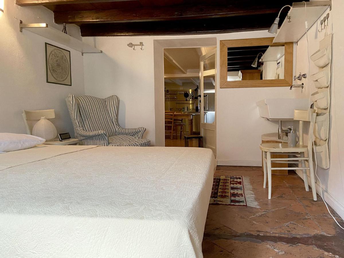 Fascinating Central Hideaway In A Physicist'S Home Côme Esterno foto