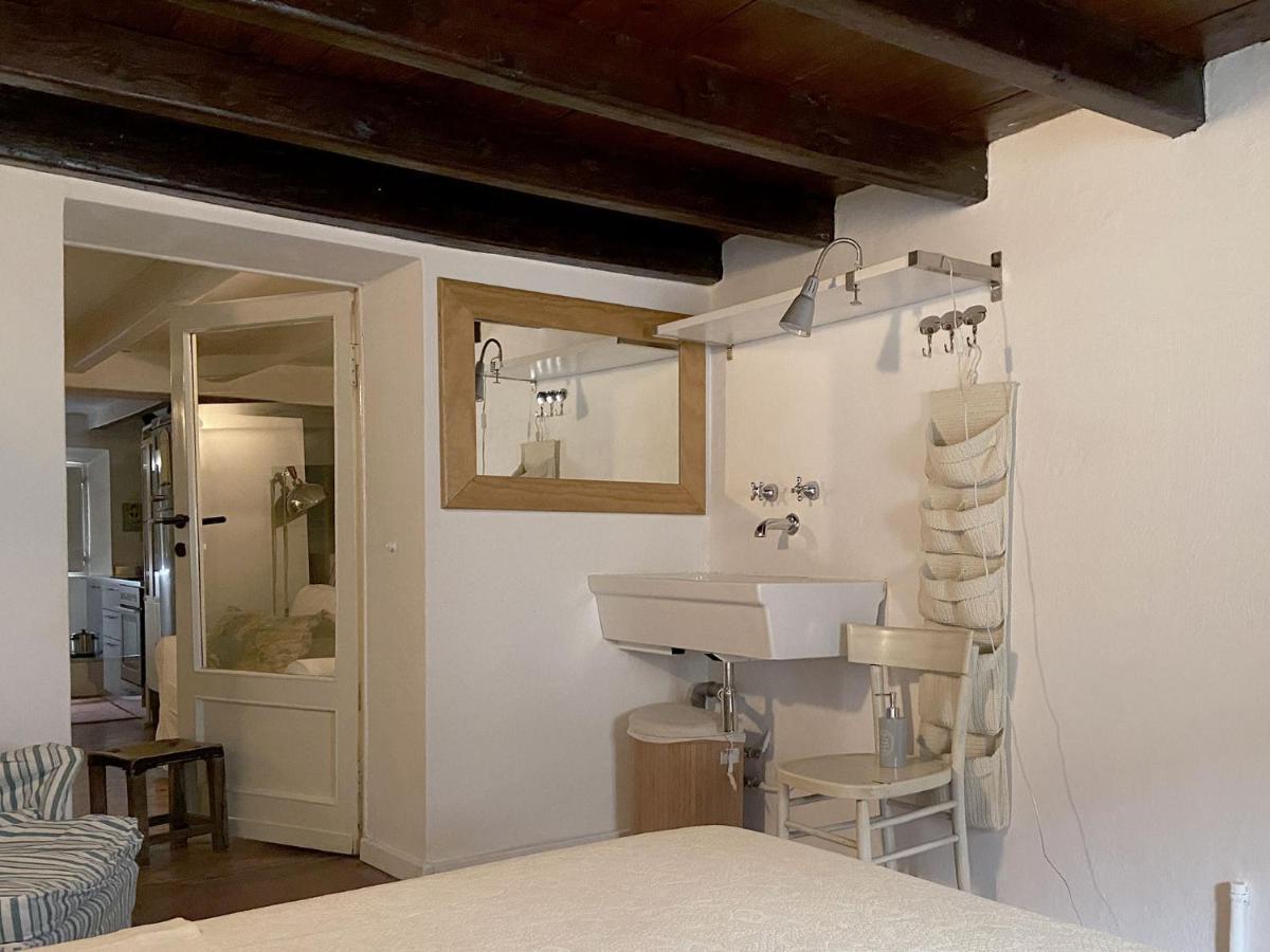 Fascinating Central Hideaway In A Physicist'S Home Côme Esterno foto