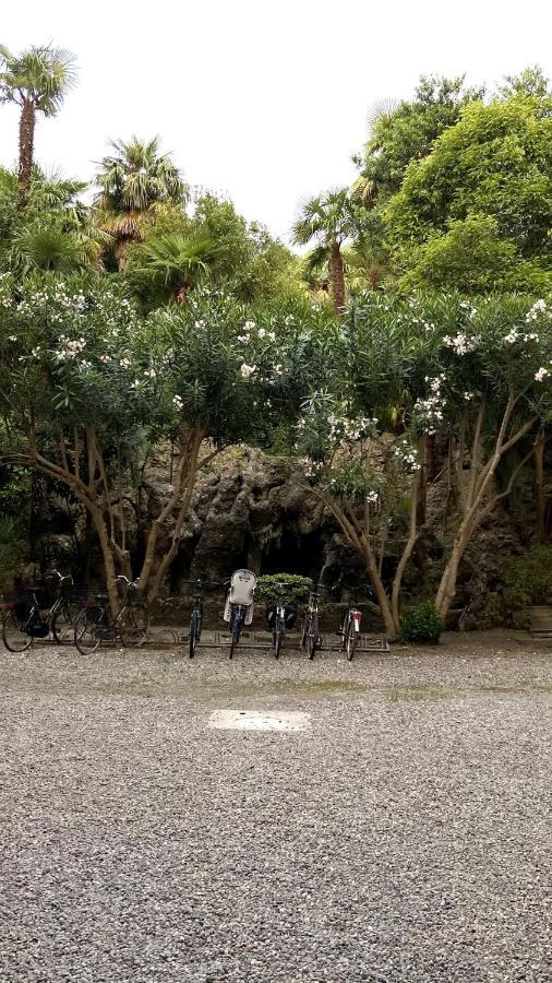 Fascinating Central Hideaway In A Physicist'S Home Côme Esterno foto